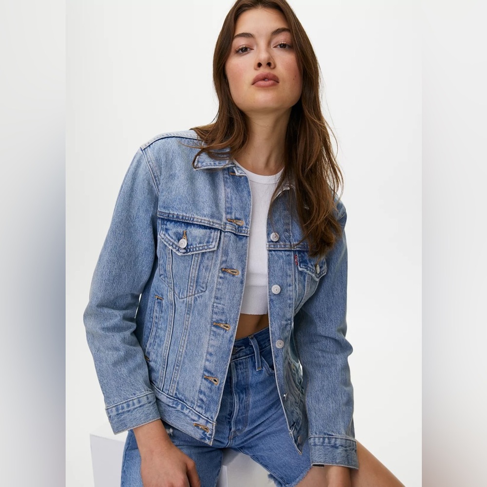 Levi’s Ex Boyfriend Trucker Denim Jacket